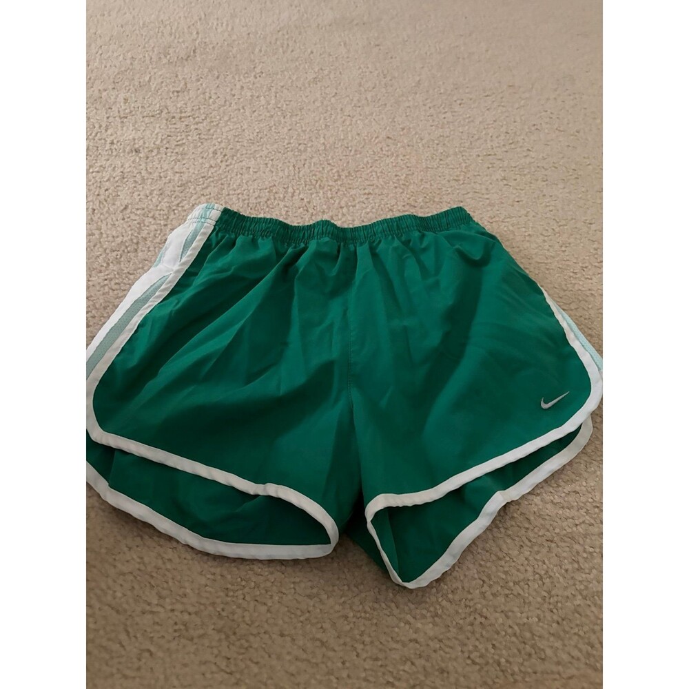 Nike Dri-Fit Shorts - S